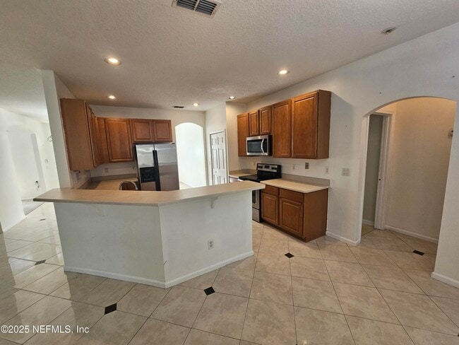 Building Photo - 1708 Dartmoor Ln