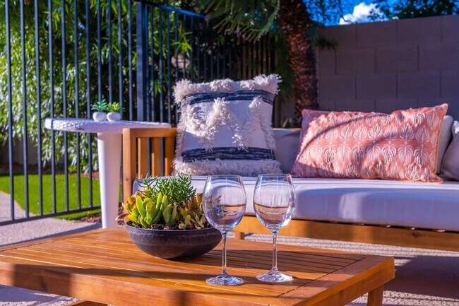 Building Photo - 12202 N 60th St