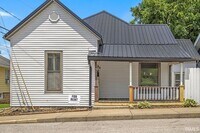 Building Photo - 317 E Smith Ave
