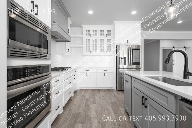 Building Photo - 3100 Needle Dr