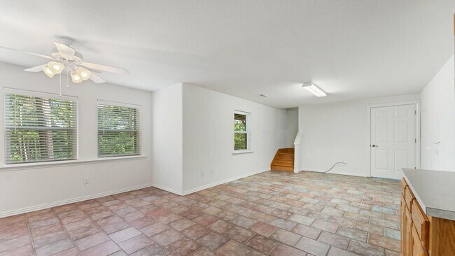 Building Photo - Serene Bella Vista Lakeside 4 bedroom