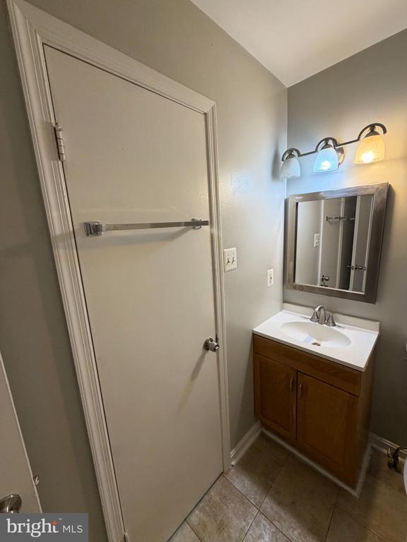Building Photo - 6769 Milltown Ct