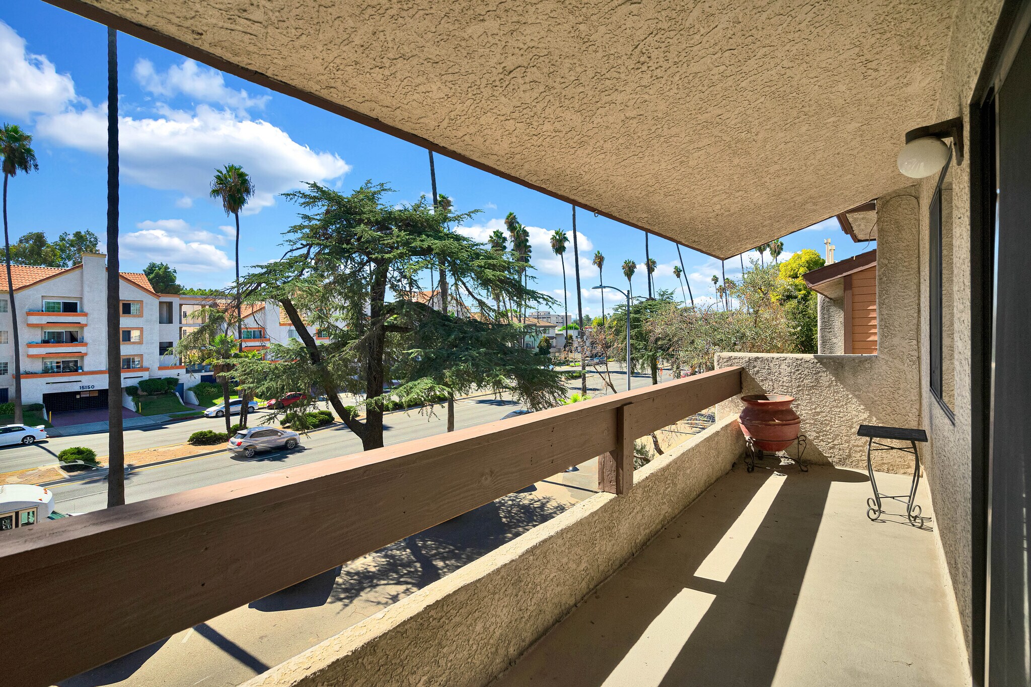Building Photo - 15155 Sherman Way