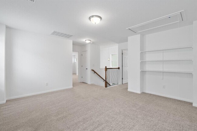 Building Photo - 405 Staunton Dr