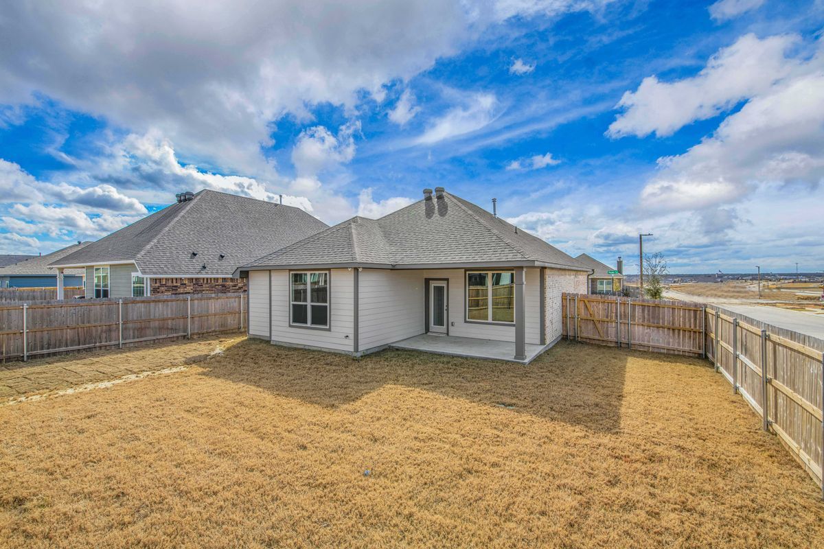 Building Photo - 6101 Pocono Dr