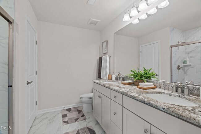 Building Photo - 4712 Winnipesaukee Ln