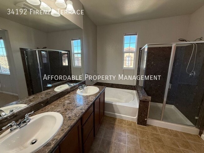 Building Photo - 34192 Firenze Terrace