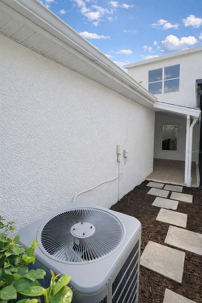 Building Photo - 14428 Chicora Crossing Blvd