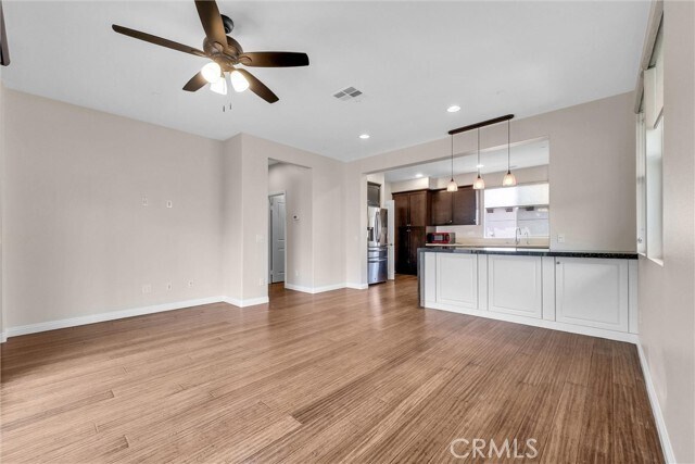 Building Photo - 158 Macintosh Way