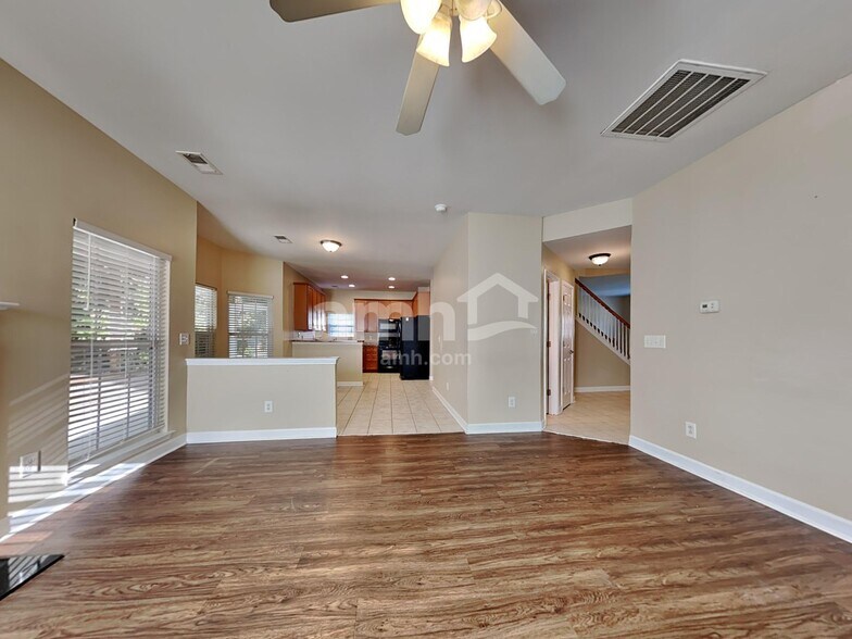 Building Photo - 4007 Braemar Ct