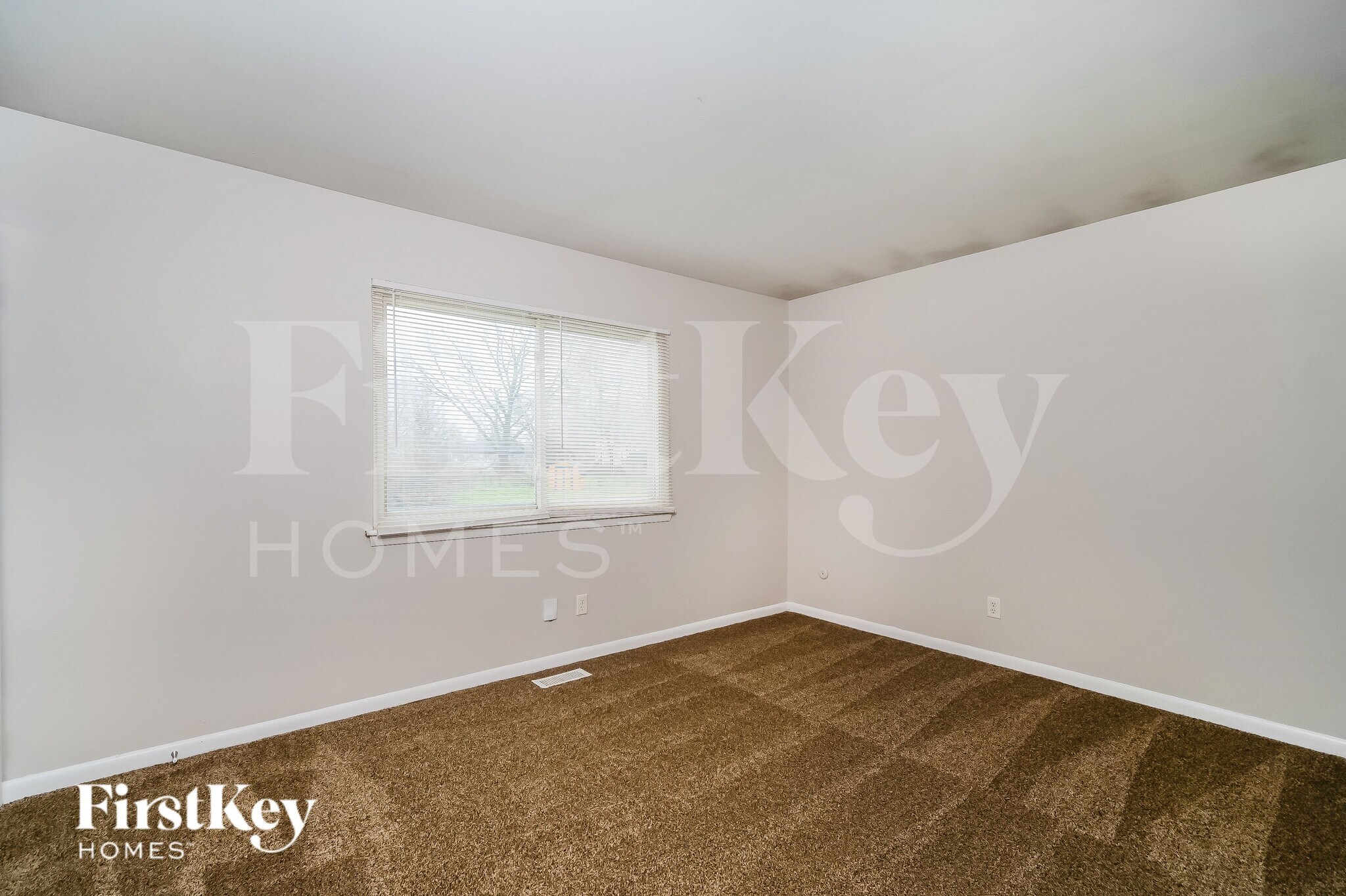 Building Photo - 3102 Kiowa Ct