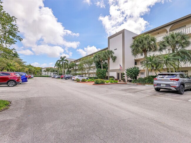 Building Photo - 3405 Bimini Ln