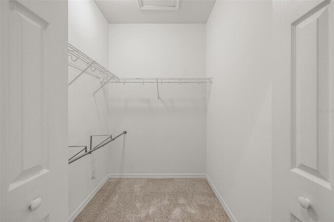 Building Photo - 5808 Hidden Falls Ln