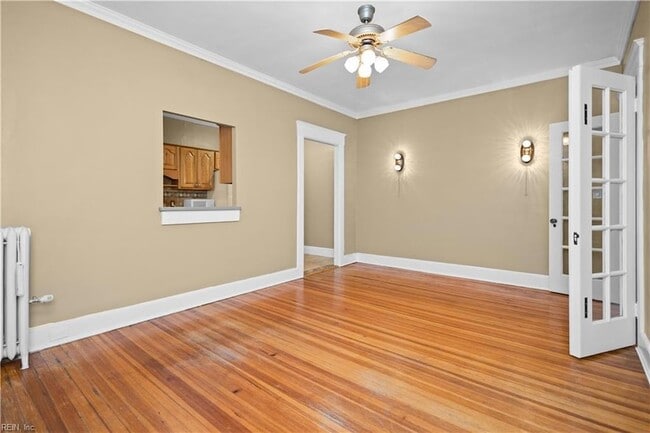 Building Photo - 600 W Olney Rd