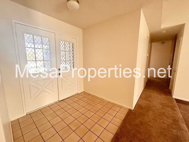 Building Photo - 16783 Hidden Creek Dr