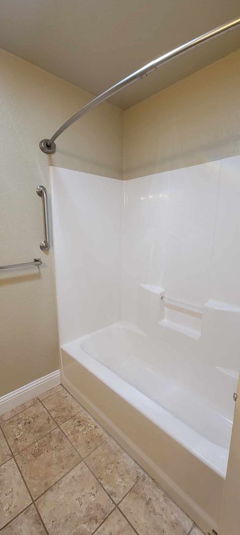 Building Photo - Beautiful 3 bed 2 bath home!