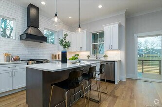Building Photo - Luxurious, Modern Farmhouse in Belmont wit...