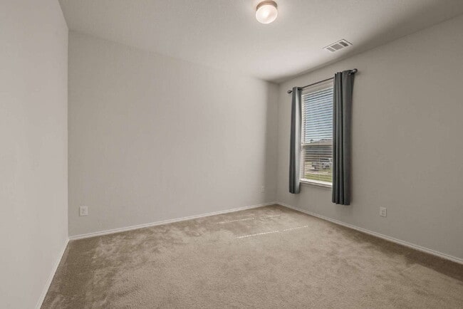 Building Photo - Love Where You Live Starts Right Here!