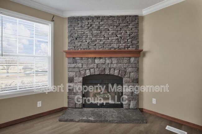 Building Photo - 34 Talbot Cir