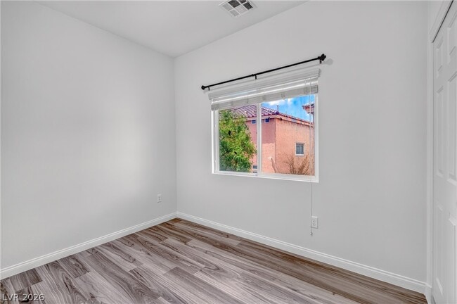 Building Photo - 5226 Tartan Hill Ave