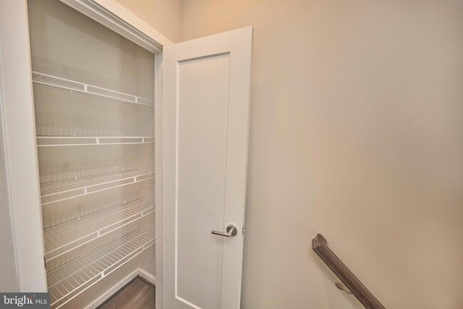 Building Photo - 256 Bluemont Branch Terrace SE