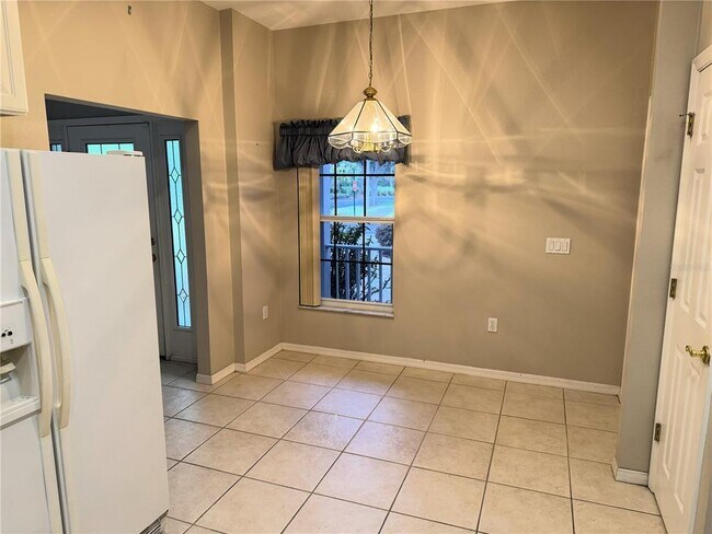 Building Photo - 417 Lake Butler Dr