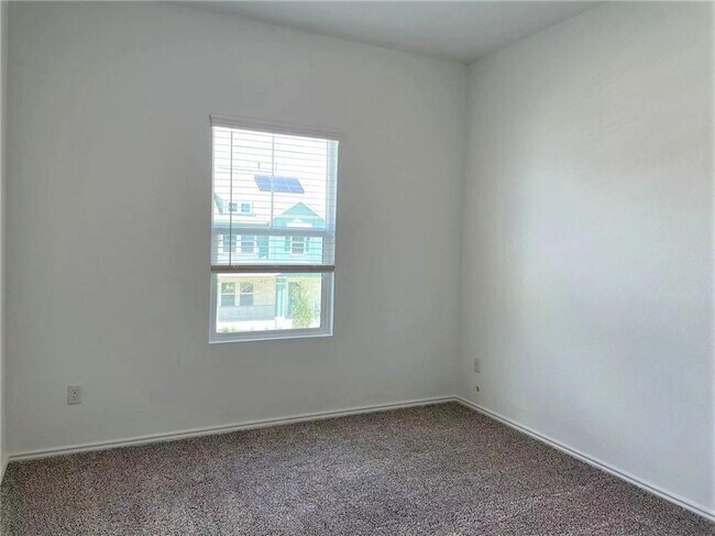 Building Photo - 1513 Weatherford Ln