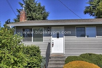 Building Photo - $1545!!! 2 Bed, 1 Bath Condo Living Downtown Vancouver on 33rd and Kauffman