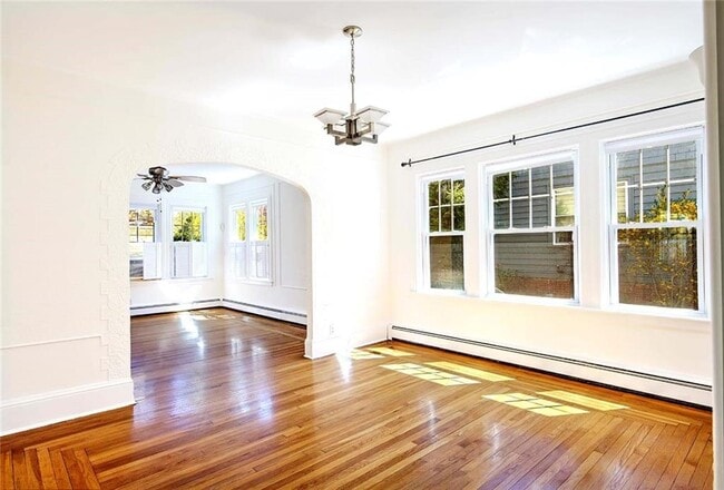 Building Photo - 91 4th St