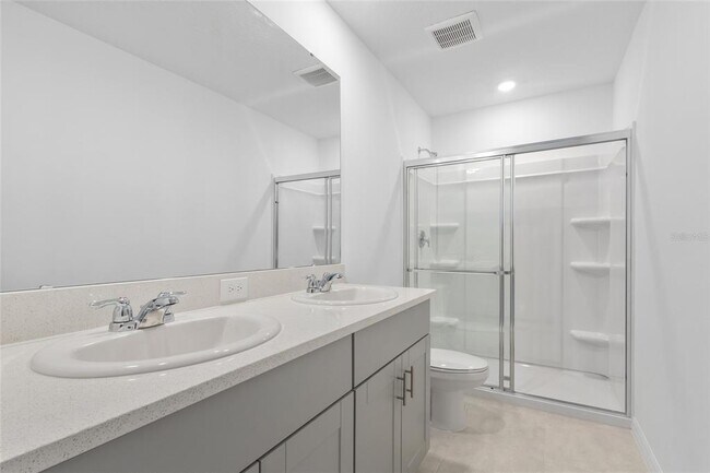 Building Photo - 3094 Skyline Lp