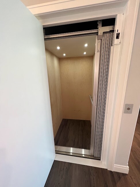 Building Photo - 3636 Eden Ct