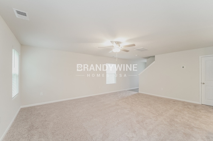 Building Photo - 8425 Deerwood Rd