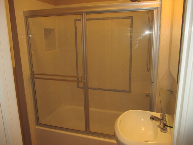 Building Photo - 12965 W Washington Blvd