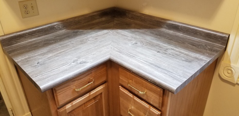 new kitchen cabnits - 814 W Wood St