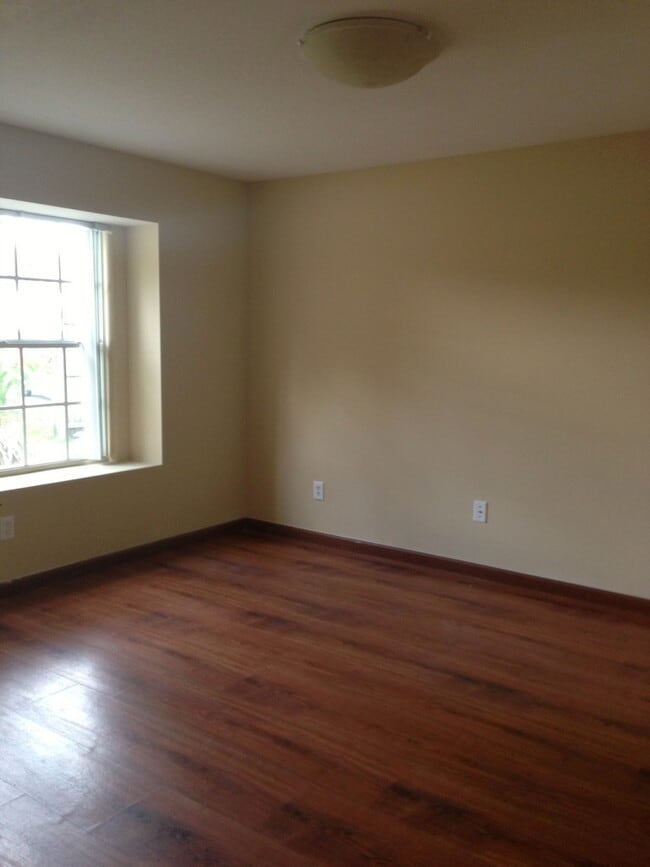 Building Photo - Gorgeous 4 BR Lake Mary home on Conservation lot - walking distance to Lake Mary HS