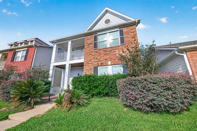 Building Photo - 6247 Settlers Lake Cir E