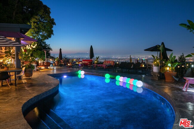 Building Photo - 8147 Mulholland Terrace