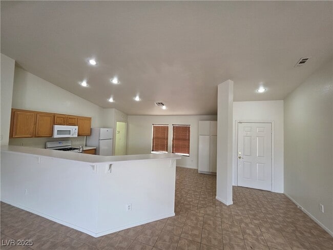 Building Photo - 1083 Sterling Peak St