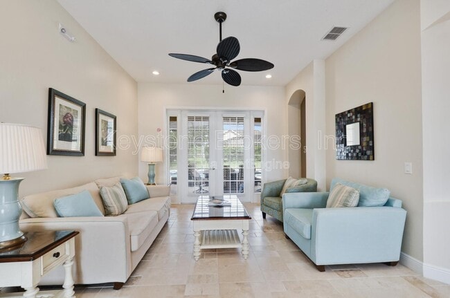 Building Photo - 2708 Formosa Blvd