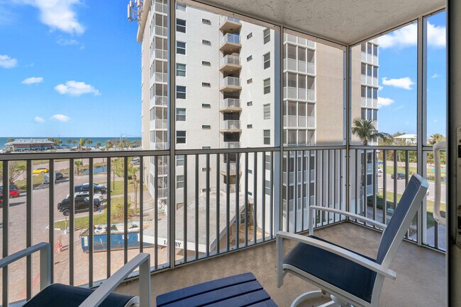 Building Photo - 5600 Bonita Beach Rd SW