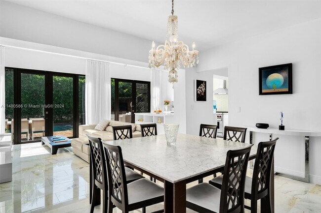 Building Photo - 110 3rd San Marino Terrace