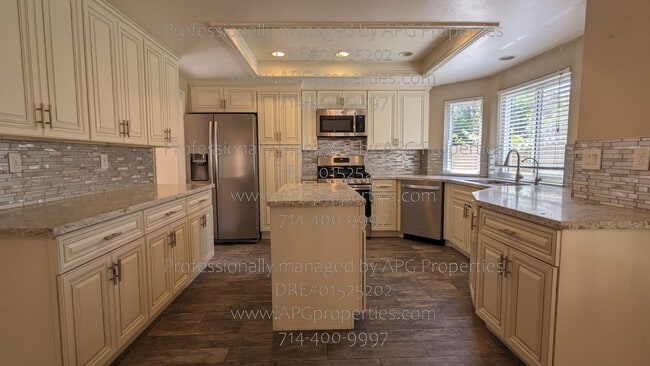 Building Photo - 1745 N Pheasant St