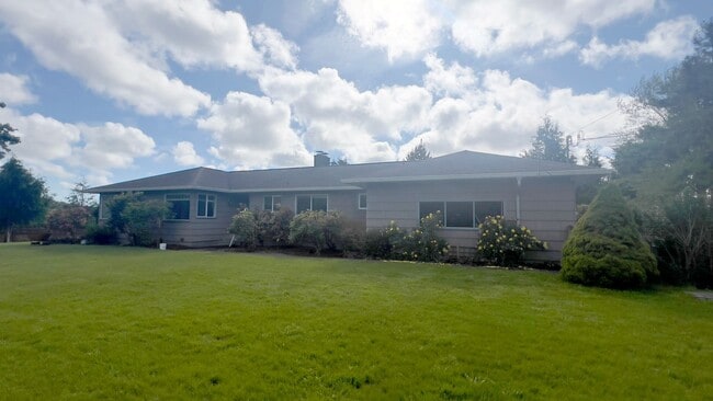 Primary Photo - 35144 Reith Larson Ln