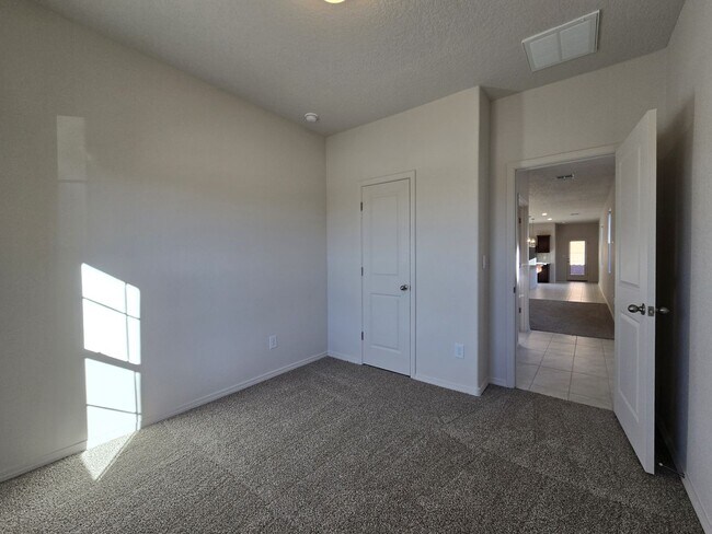 Building Photo - 3941 Soledad