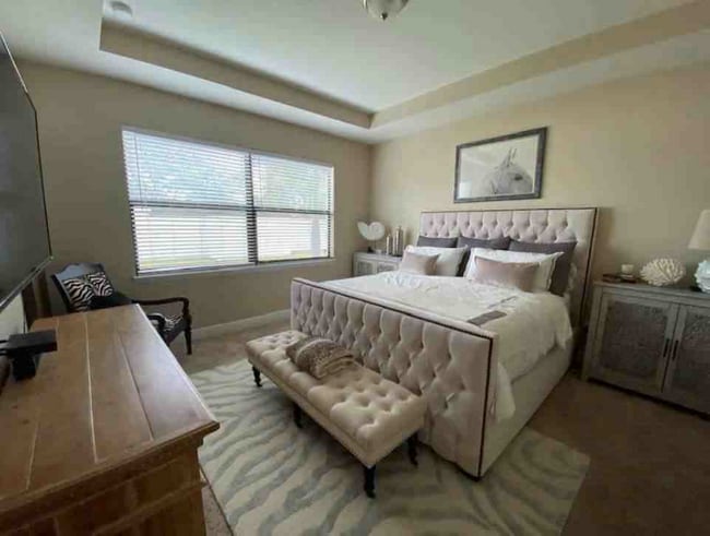 Building Photo - 5727 Title Row Dr