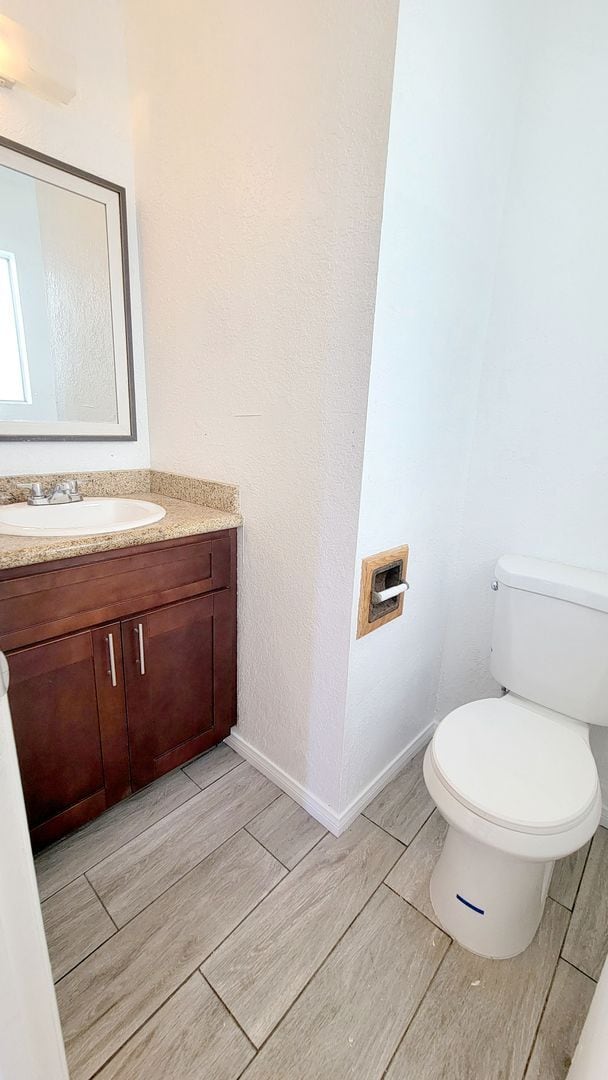 Building Photo - Spacious 3BR Home in Quiet Spring Valley Neighborhood – Bright, Comfortable Living