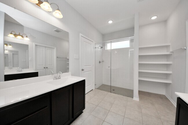 Building Photo - 2326 Kelson Cove Dr