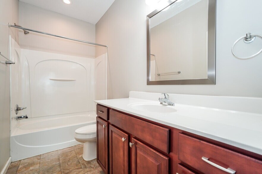 Building Photo - 4001 Blue Mountain Cir