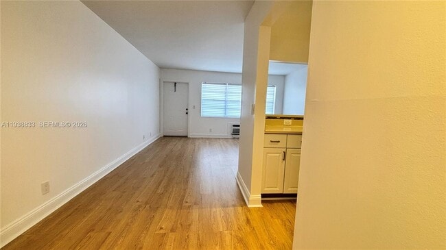 Building Photo - 62 Andover C