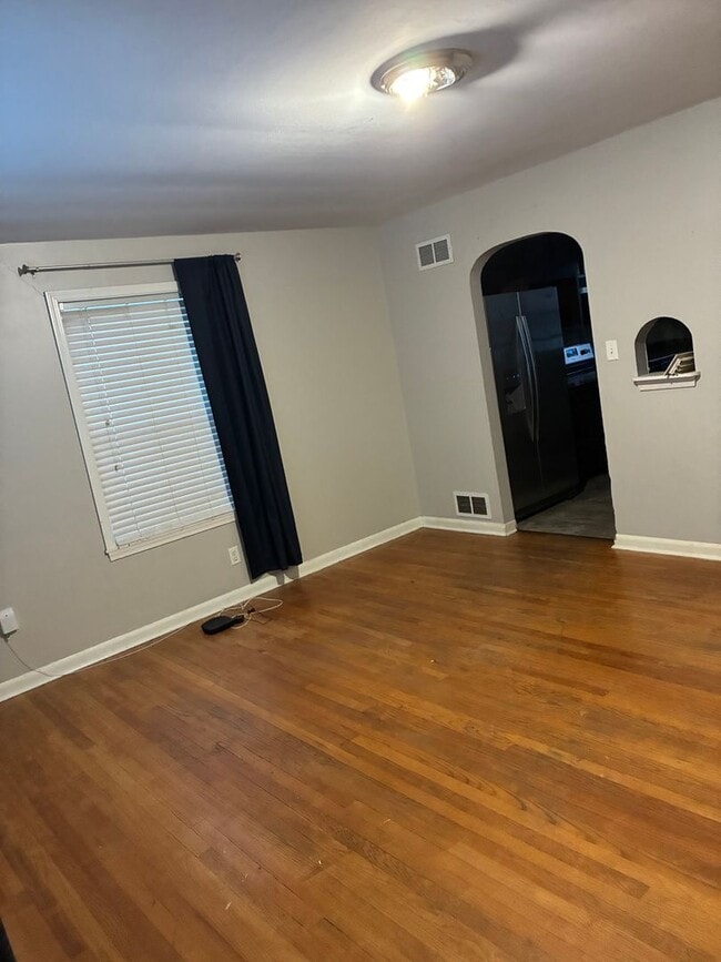 Building Photo - 1024 N 15th St